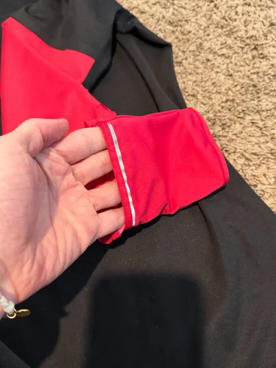 New Balance Run On! Women’s M Quarter Zip Reflective Long Sleeve Running Top - Picture 3 of 12